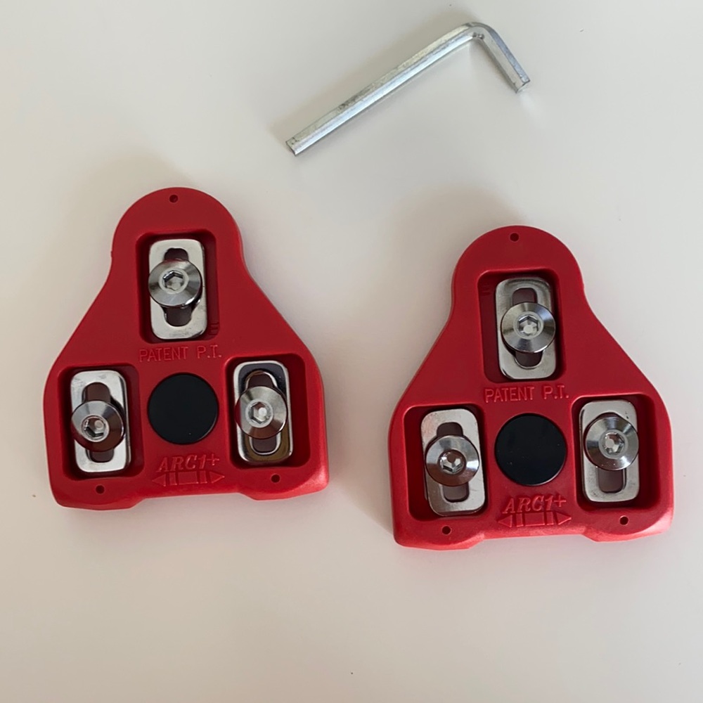 NEW Look Delta Cleats works with Peloton bike
